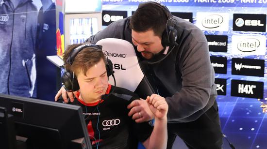 2025年8月商店公告最新动态与展望